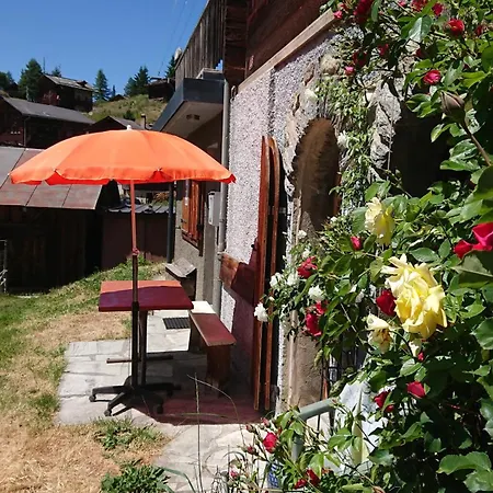 Apartament Jienge Haudères